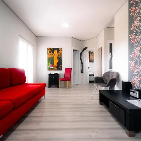 Tiszatohaus Apartament *