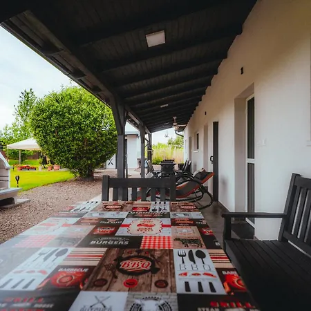 Tiszatohaus Apartament Kisköre